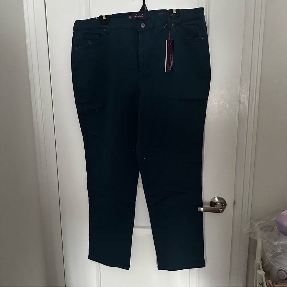 Gloria Vanderbilt size 18 W average Amanda the original slimming Jean